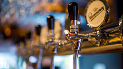 Количество баров в городах-миллионниках в 2020 году выросло на 5%