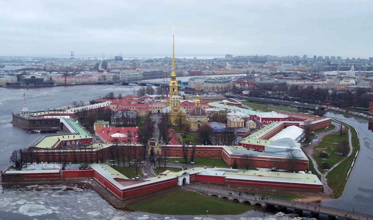 Петербург стал самым популярным направлением у туристов на новогодних каникулах - tvspb.ru