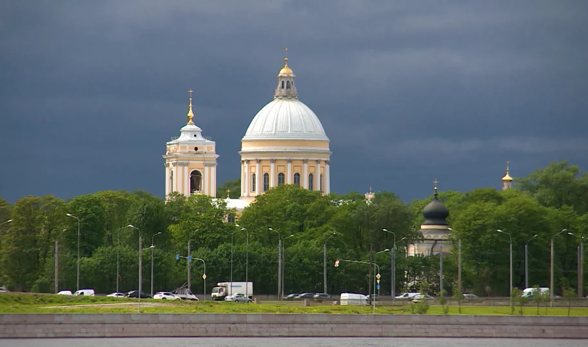 Дождь и сильный ветер обрушатся на Петербург в пятницу - tvspb.ru