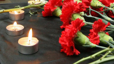 В петербургском штабе ЛДПР создали мемориал памяти Жириновского