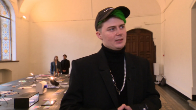 Покрас Лампас рассказал об эскизах студентов на выставке «Субкультурный ландшафт»