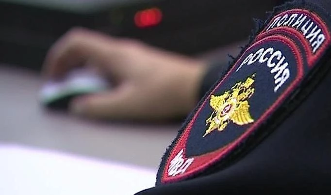 В поселке Бугры двое вооруженных налетчиков похитили у мужчины 3 млн рублей - tvspb.ru