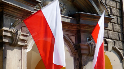 Польша вводит локдаун из-за коронавируса