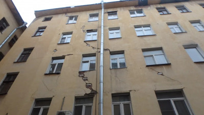 В центре Петербурга выставили на продажу дом за 125 млн рублей