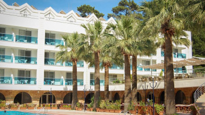 Ростуризм объявил о поэтапном выходе из карантина с 1 июня