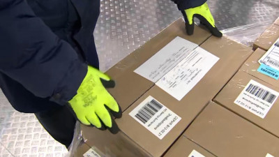 Петербург получил почти 39 тысяч доз «ЭпиВакКороны» и «Спутника V»