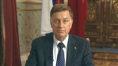 Вячеслав Макаров поздравил петербуржцев с Днем города