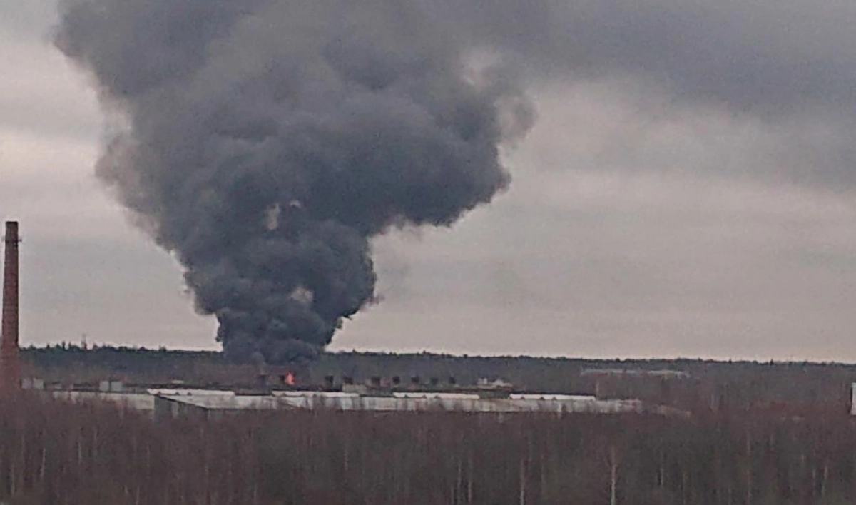 Очевидцы сообщают о пожаре на территории Северной ТЭЦ - tvspb.ru