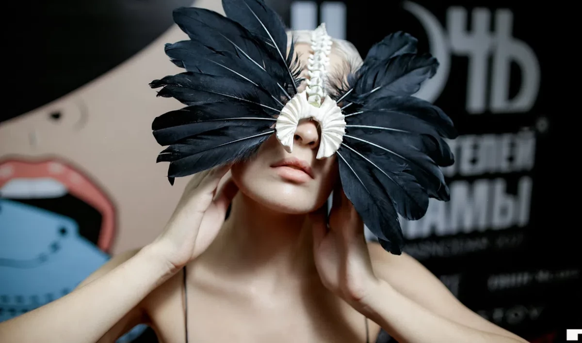 В субботу в Петербурге пройдет легендарная «Ночь пожирателей рекламы» - tvspb.ru