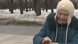Блокадница Валентина Заведеева вернулась в Петербург из Иркутска