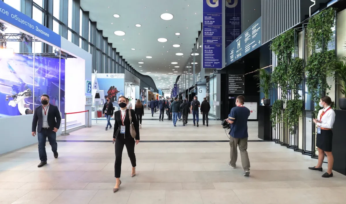 Петербург и Коми подписали дорожную карту по сотрудничеству до 2023 года - tvspb.ru