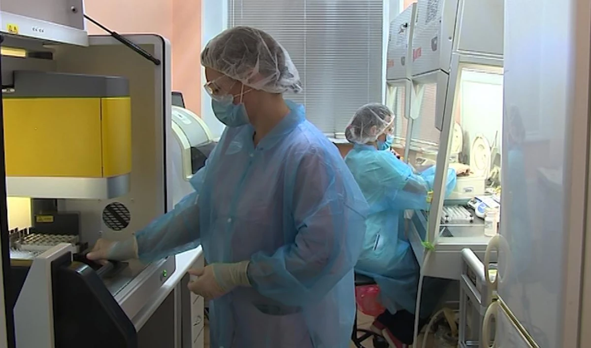 Два отрицательных теста являются показателем выздоровления от COVID-19 - tvspb.ru