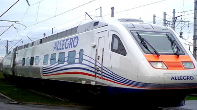 В ноябре перевозки пассажиров поездами «Аллегро» выросли на 17,3%