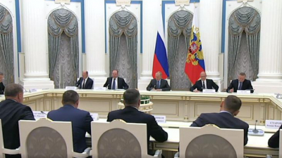 Путин провел встречу с главами регионов, избранными 8 сентября