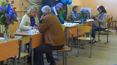 Более 100 тысяч петербуржцев пришли на праймериз «Единой России»