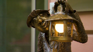 Как мрачный Петербург стал светлее. История фонарного дела