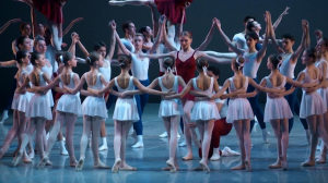 Будни танцевального станка: балетной труппе Михайловского театра исполнилось 85 лет