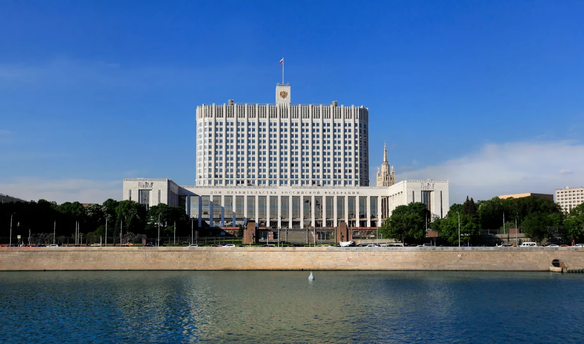 Кредиты для аграриев, проекты в Арктике и сервисы для МСП: в России разрабатывают меры поддержки экономики - tvspb.ru