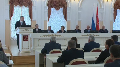 В Смольном завершилась церемония представления Александра Беглова