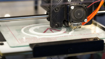 Петербургские ученые вместе с зарубежными специалистами создали защиту от подделок