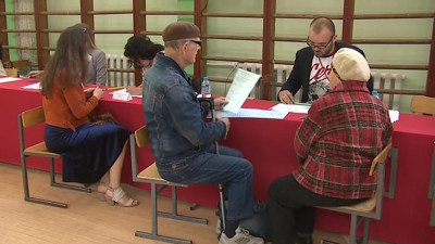 Как проходят выборы губернатора Петербурга. Прямое включение