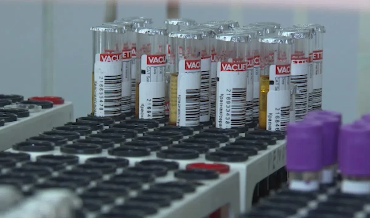 Коронавирус подтвердился еще у 2072 жителей Петербурга - tvspb.ru