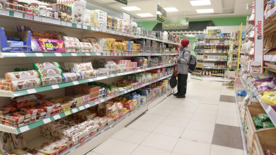 Эксперты и предприниматели объяснили, почему в магазинах растут цены на продукты питания