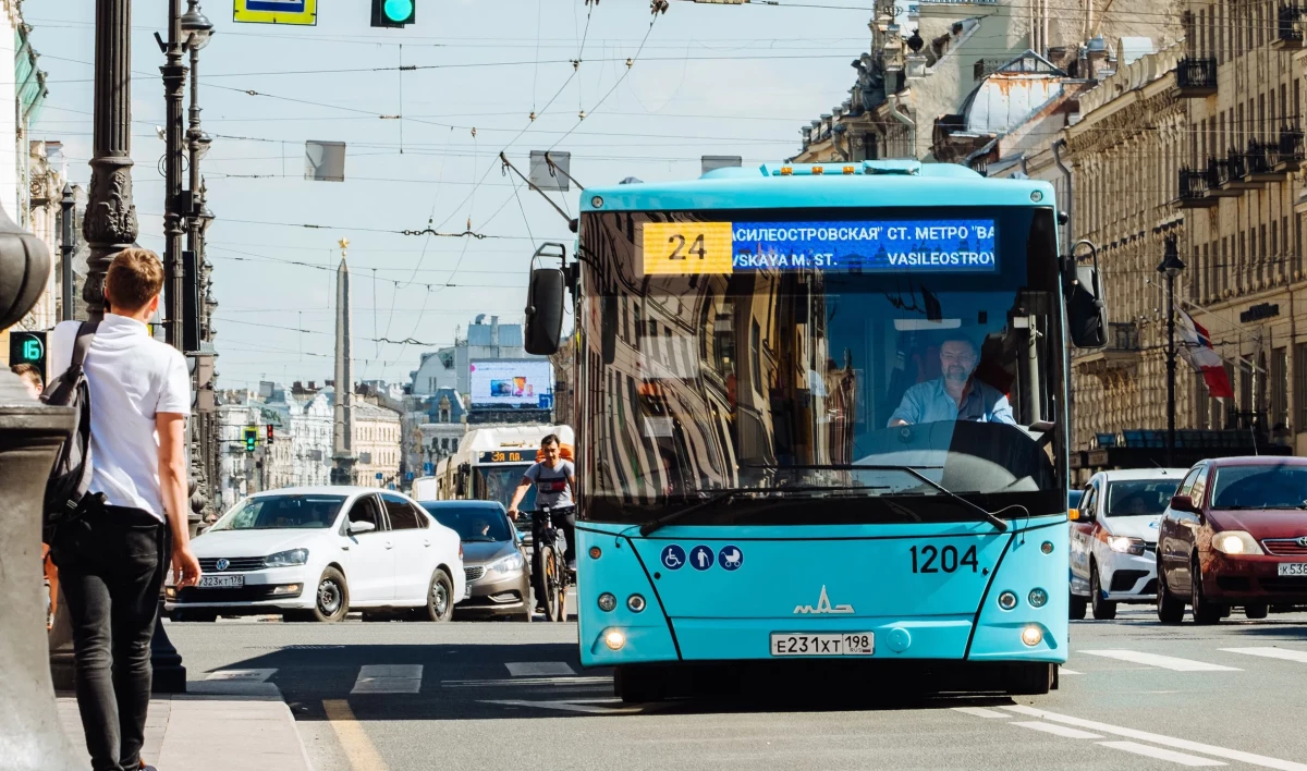 В День памяти жертв блокады проезд в Петербурге будет бесплатным для ветеранов и блокадников - tvspb.ru