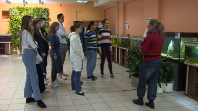 Школьники Петербурга попробовали себя в разных профессиях благодаря программе «Профстарт»