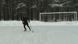 Каток под открытым небом. В парке Сосновка впервые за долгое время появилась ледовая площадка