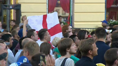 Англичане и бельгийцы ждут развязки последнего матча группы. Счет 0:1