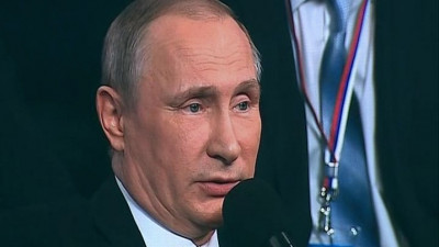 Путин поддержал инициативу советника губернатора Петербурга Сергея Боярского закрепить 21-ю кнопку за региональными каналами