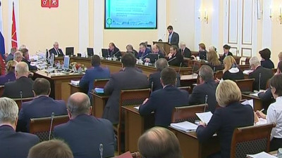 Прямое включение: В Смольном завершилось первое в году заседание правительства Петербурга