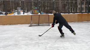 Такой хоккей нужен всем: матчи Лиги дворового хоккея стартуют в Петербурге
