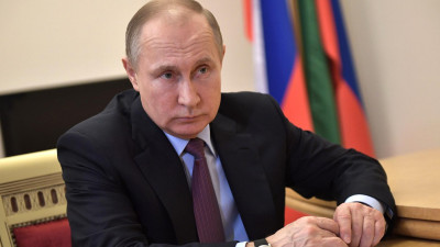 Путин: США нарушают международное право и потакают террористам