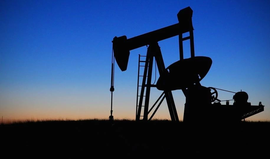 Заградительные пошлины на нефть могут быть введены до конца недели - tvspb.ru