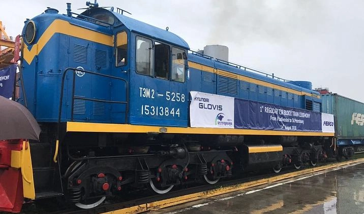 Грузовые поезда из Пусана в Петербург будут следовать через Владивосток - tvspb.ru