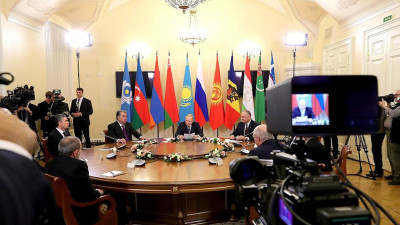 Лидеры ЕАЭС подписали соглашение о пенсионном обеспечении граждан стран союза