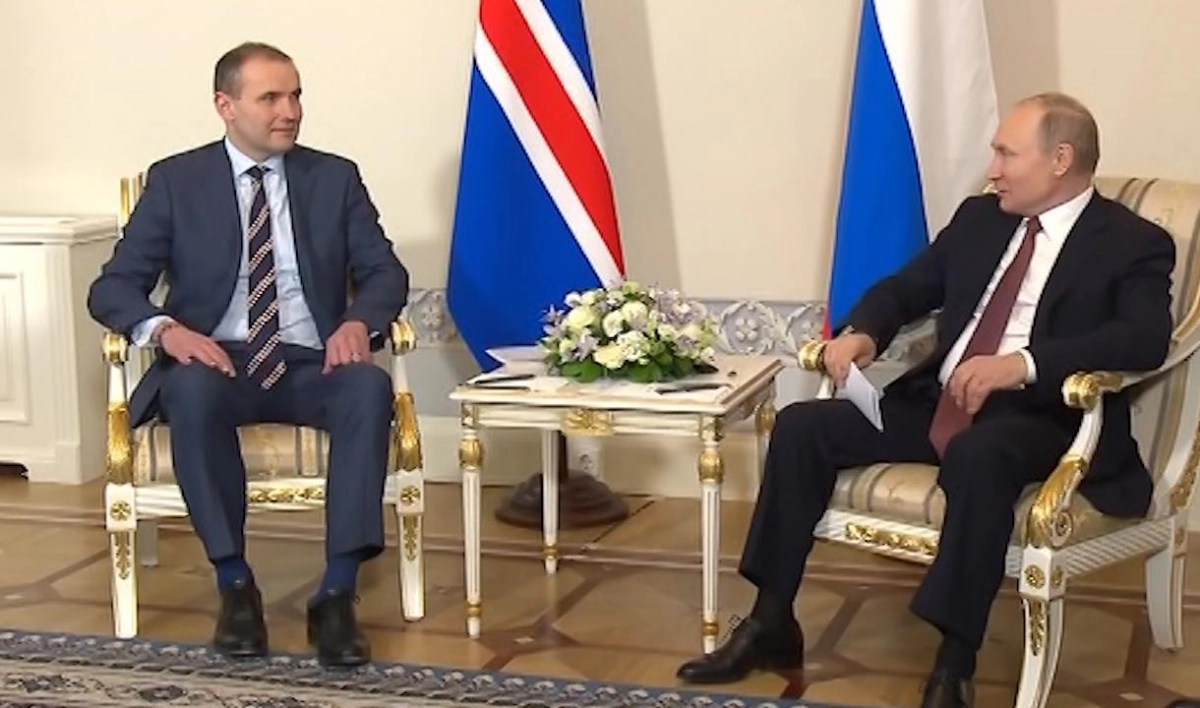 Владимир Путин встретился с президентом Исландии - tvspb.ru