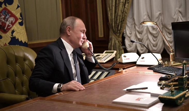 Владимир Путин впервые пообщался с Владимиром Зеленским - tvspb.ru