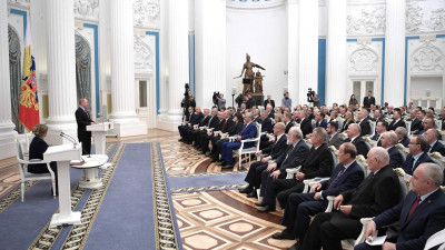 Путин потребовал жестко разбираться с попытками искажения итогов выборов