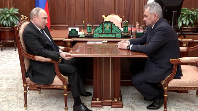 Шойгу доложил Путину об освобождении Мариуполя