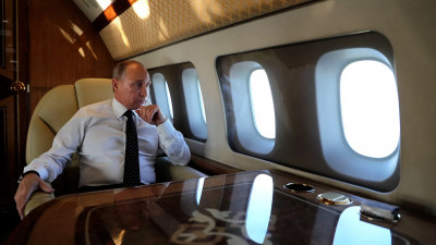 Самолет Путина вылетел в Женеву