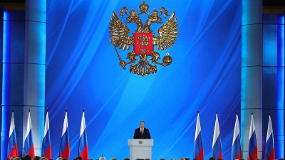 Владимир Путин призвал глав субъектов оперативнее решить проблему с яслями