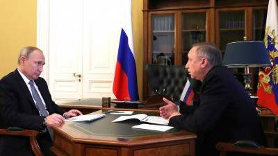 Владимир Путин и Александр Беглов обсудили реализацию национальных проектов в Петербурге