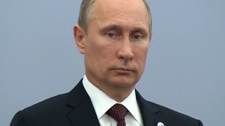 Путин: Даниил Гранин был настоящим центром притяжения
