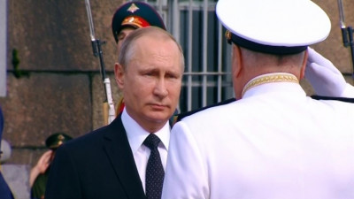 Путин: ВМФ России в 2017 году получит 30 новых кораблей и судов