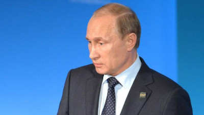 В Кремле раскрыли подробности телефонного разговора Путина с Порошенко