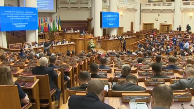 Владимир Путин примет участие в заседании Совета законодателей