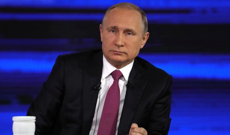 Более миллиона вопросов поступило на «Прямую линию» с Путиным - tvspb.ru